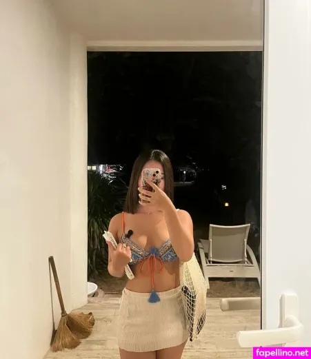 Izel Palacio OnlyFans Thumbnail #v2YzZ9BUri