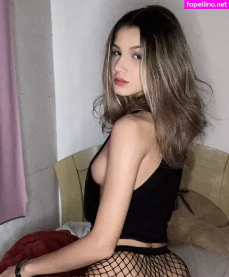 Izita M OnlyFans Thumbnail #X4xD3W6J7D