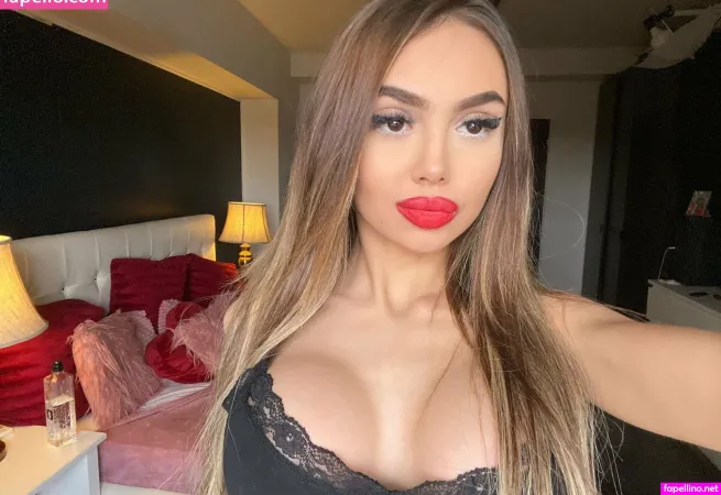 Izyxo OnlyFans Thumbnail #n4VJ6DBjAh