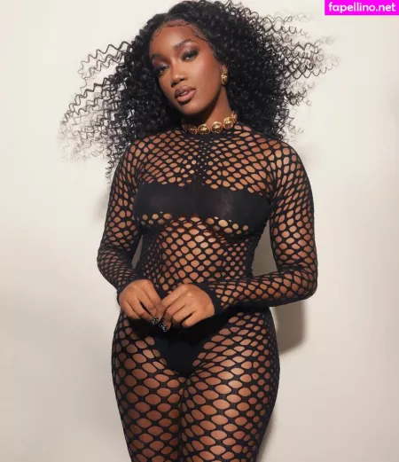 Izza Cantora OnlyFans Thumbnail #3hfJMpDTKx