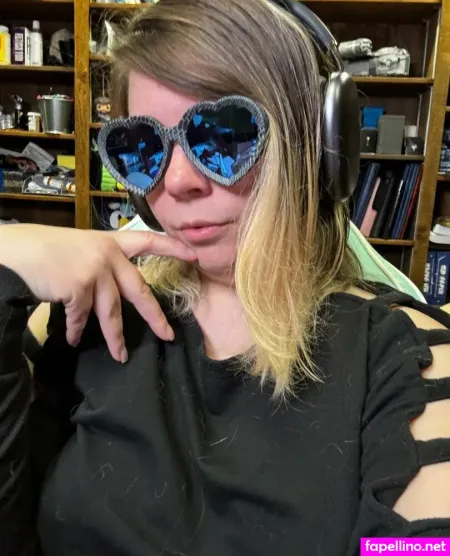 Izzetrix OnlyFans Thumbnail #KH2DCUTqd9