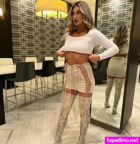 Izzi Dame OnlyFans Thumbnail #0rjQ6qwaPt