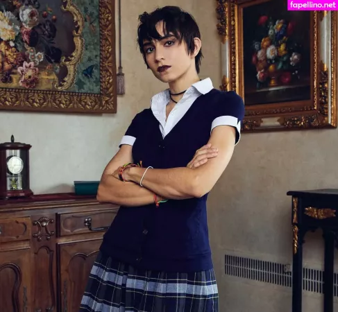 Izzi Rojas OnlyFans Thumbnail #0F9tuyvkxY