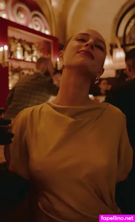 Izzipoopi OnlyFans Thumbnail #KeUM4HBu9D