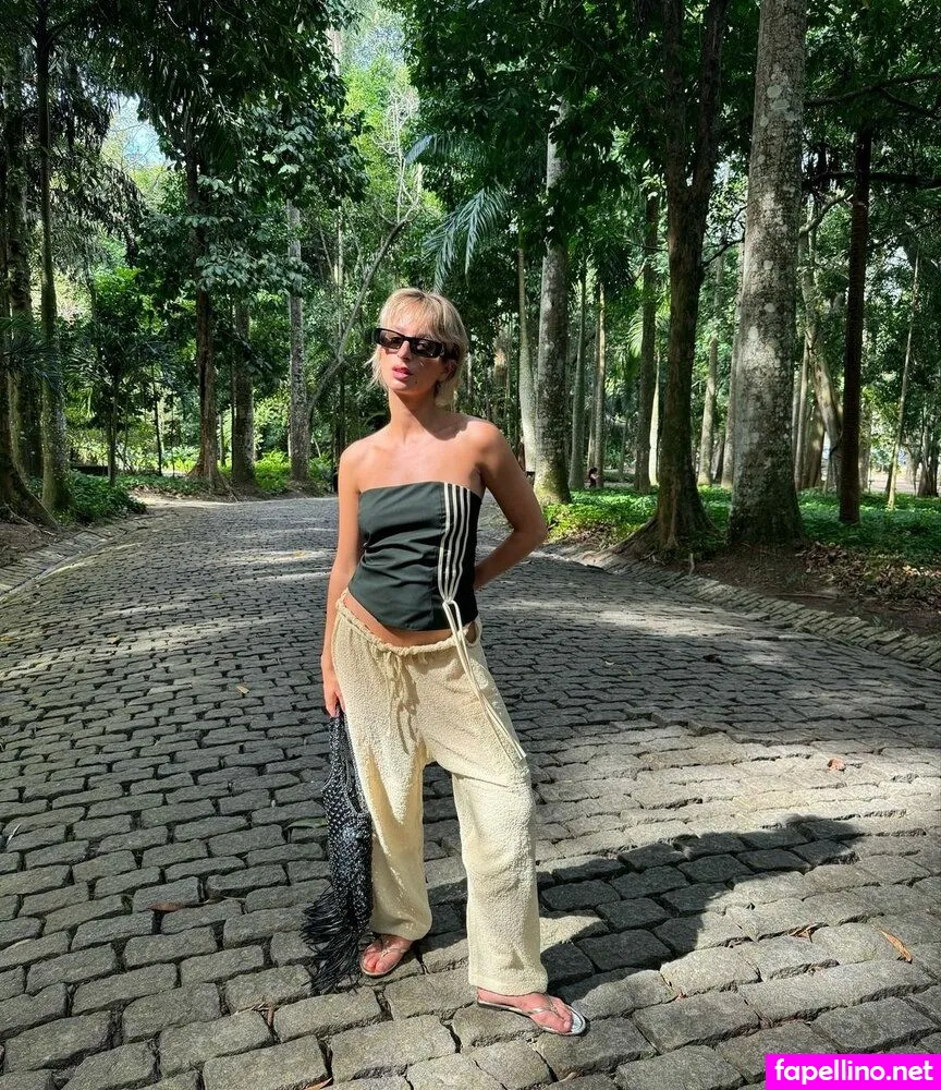 izzipoopi Nude Leaked OnlyFans Photo #LmNIIFtEV0