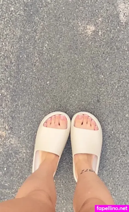 Izzlarissa OnlyFans Thumbnail #Y8DkvIZZmk