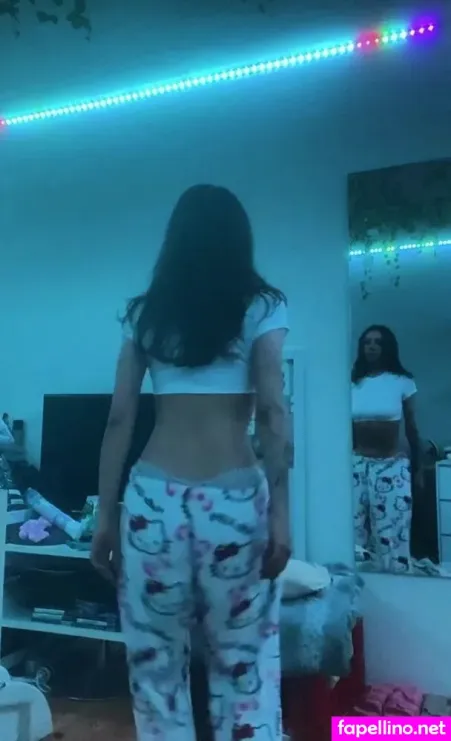 Izzlarissa OnlyFans Thumbnail #ltFr0741o4