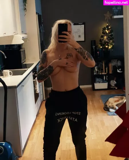 Izzy 2505 OnlyFans Thumbnail #BE6jAWqc9I