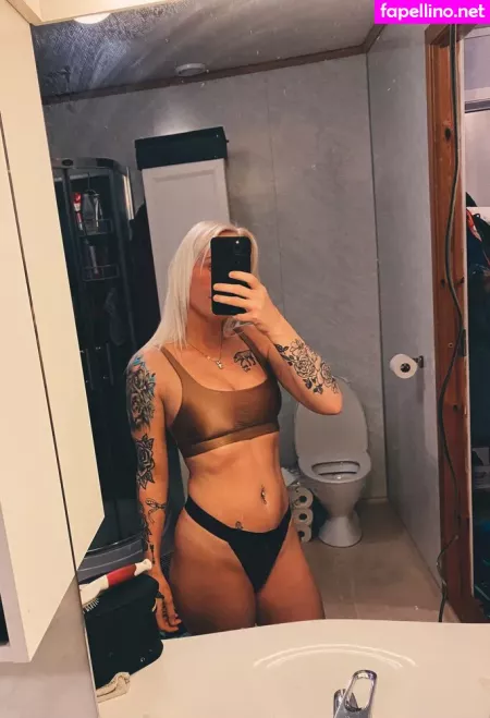 Izzy 2505 OnlyFans Thumbnail #S3pBAJbSBO