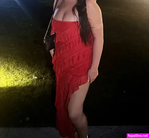 Izzy Barnes OnlyFans Thumbnail #2tnSGfeMkY