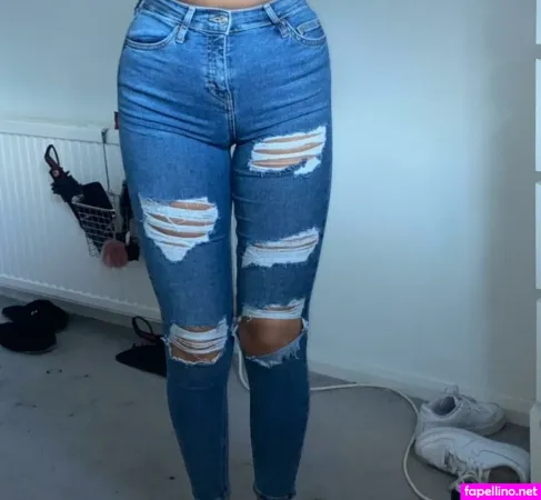 Izzy Barnes OnlyFans Thumbnail #Bn1Nwxtk2v