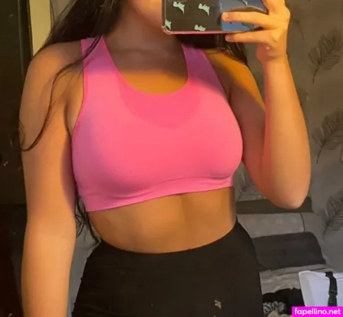 Izzy Barnes Main Profile Photo