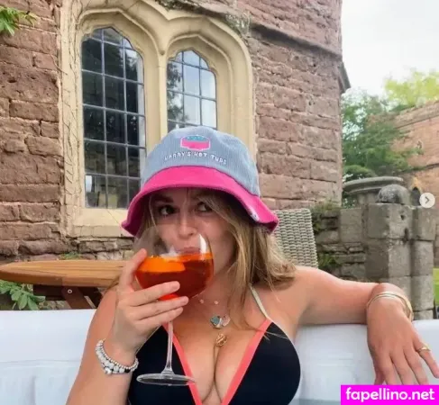 Izzy Hammond OnlyFans Thumbnail #cK8KbdezsM