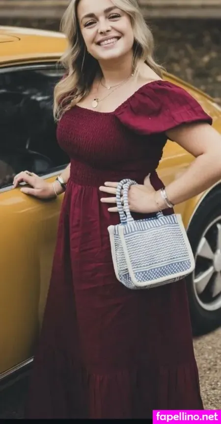 Izzy Hammond OnlyFans Thumbnail #yUejVKa9Tr