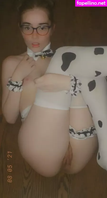 Izzy Hellbourne OnlyFans Thumbnail #hqSyJg0sgw