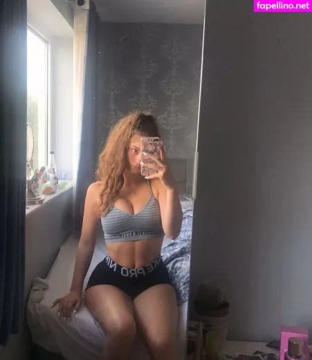 Izzy Lewis OnlyFans Thumbnail #ZSH9IfqVzf