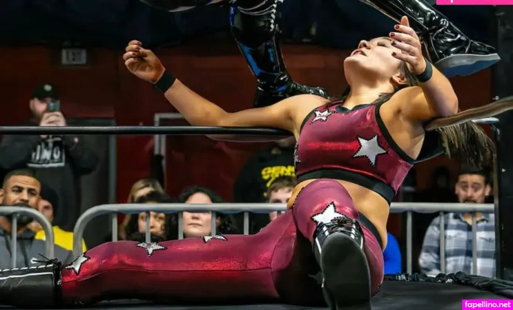Izzy Moreno Itsizzymania Main Profile Photo