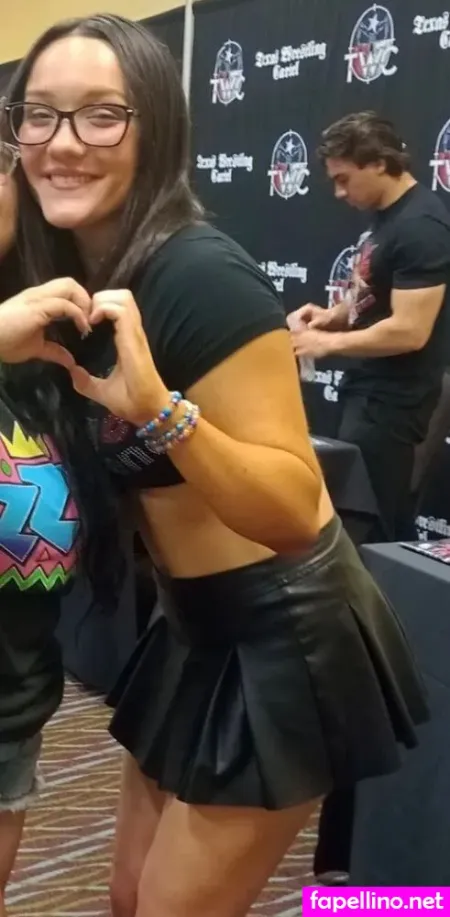 Izzy Moreno Main Profile Photo