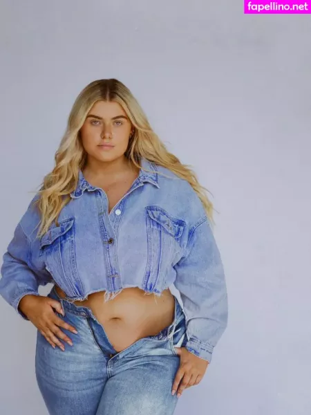 Izzy Nicholls OnlyFans Thumbnail #Guso6UzyWh