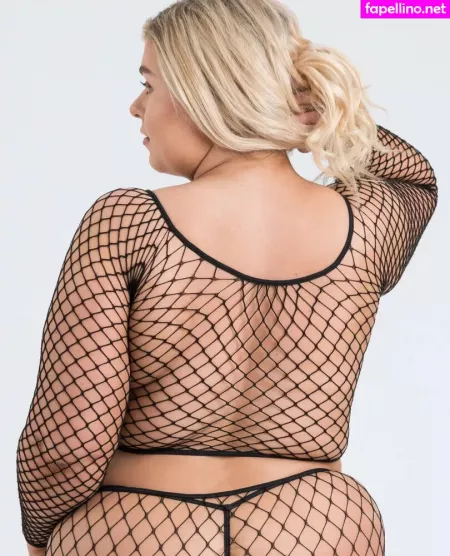 Izzy Nicholls OnlyFans Thumbnail #cjoNfM6jEw