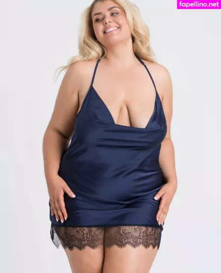 Izzy Nicholls OnlyFans Thumbnail #sw9bI4o29U