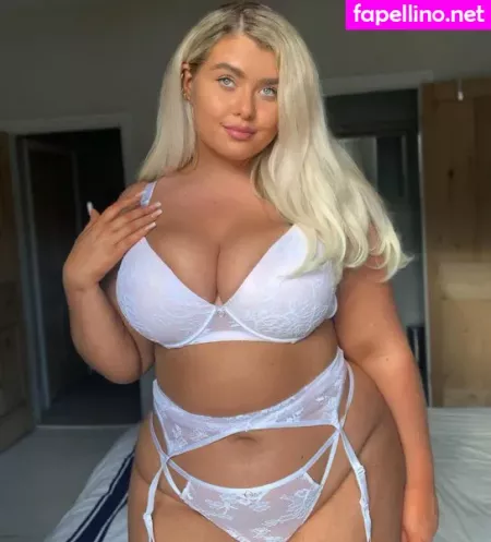 Izzy Nicholls OnlyFans Thumbnail #y19rT5SoRG
