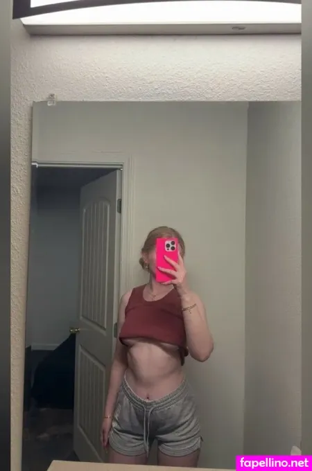 Izzy Nicole OnlyFans Thumbnail #amo6FuVhaH