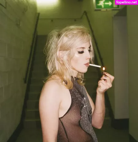 Izzy Phillips OnlyFans Thumbnail #NUQAxjJ0M6