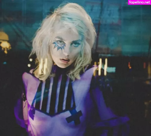 Izzy Phillips OnlyFans Thumbnail #ahgBQT5MrW