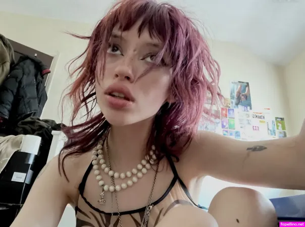 Izzy Rojo OnlyFans Thumbnail #Kvtif6iOvd