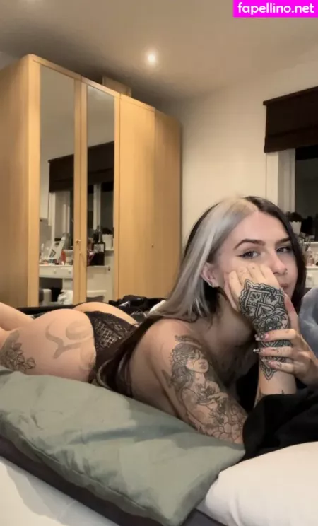 Izzy Siim OnlyFans Thumbnail #VFWxrK2MZ5