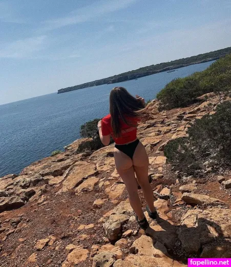 Izzy Swin OnlyFans Thumbnail #MviZbxoc0s