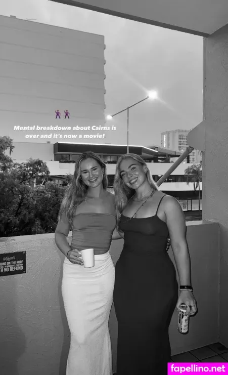 Izzy Swin OnlyFans Thumbnail #v7e7QPmbzy