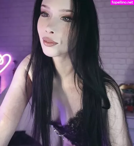 Izzy Uindi OnlyFans Thumbnail #ONrmIuRJx1