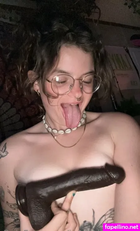Izzybella Xoxoo OnlyFans Thumbnail #6hKxOCIy0b