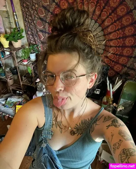 Izzybella Xoxoo OnlyFans Thumbnail #I2Cl9GBGVo