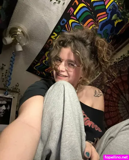 Izzybella Xoxoo OnlyFans Thumbnail #OuDPNp3bgS
