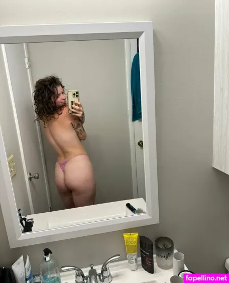 Izzybella Xoxoo OnlyFans Thumbnail #g6lRiPTWFh
