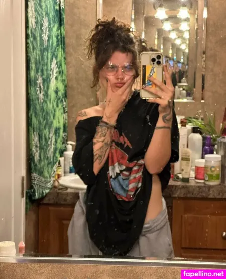 Izzybella Xoxoo OnlyFans Thumbnail #nMJnO1WCwn