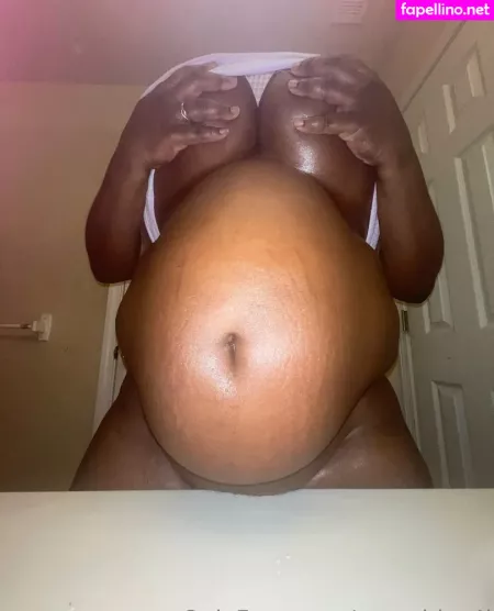 Izzyeats OnlyFans Thumbnail #fbBQmssIFI