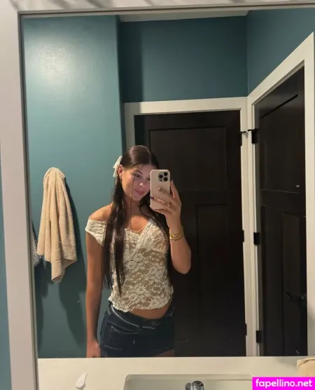 Izzyliciousss OnlyFans Thumbnail #BKtFOV9aEN