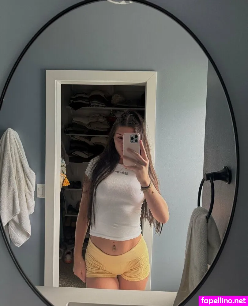 izzyliciousss, izzyliciousss_ Nude Leaked OnlyFans Photo #x7gjSQw9ZP