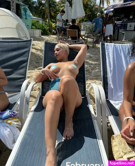 Izzypaigee OnlyFans Thumbnail #pYePDLrDSa