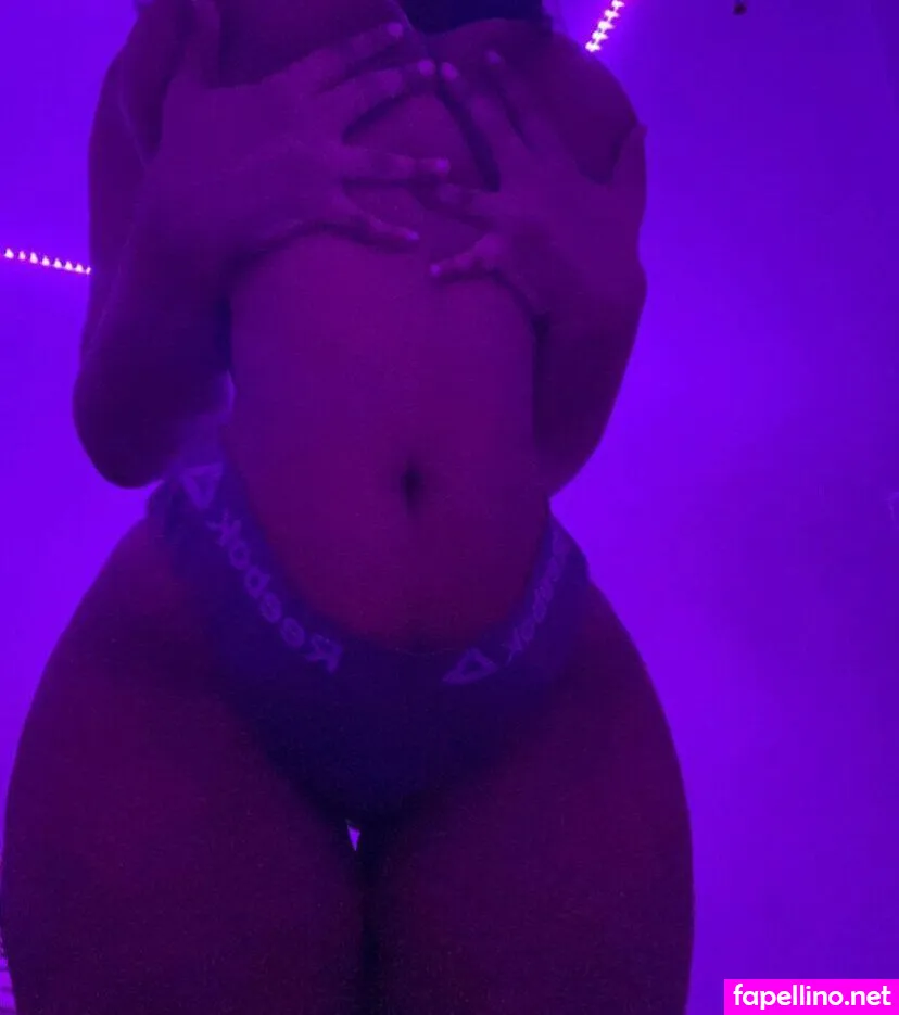 izzysyl, sopeachybaby Nude Leaked OnlyFans Photo #2IRyE2tFGL