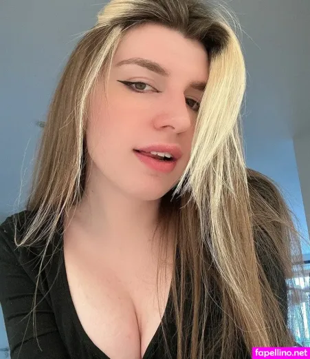 Izzywinterz 1 OnlyFans Thumbnail #75xXyRafuv