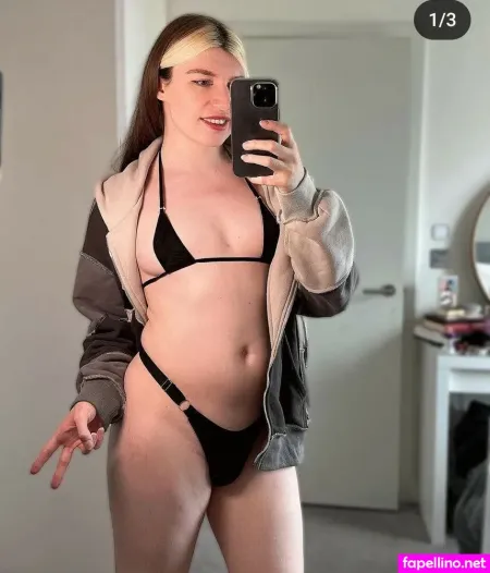 Izzywinterz 1 OnlyFans Thumbnail #CQEDA1Y0Re