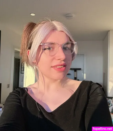 Izzywinterz 1 OnlyFans Thumbnail #i9bBp83wqu