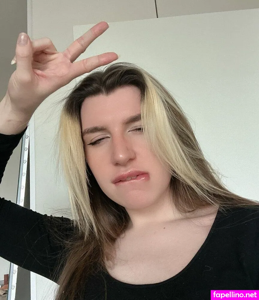 https:, izzywinterz Nude Leaked OnlyFans Photo #oRZTT70jko