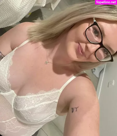 Izzzzzy R OnlyFans Thumbnail #DLEz9w5doi