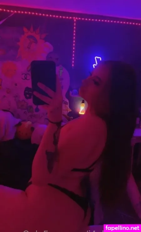 J4ybbyxoxo OnlyFans Thumbnail #4JGKISTCG7